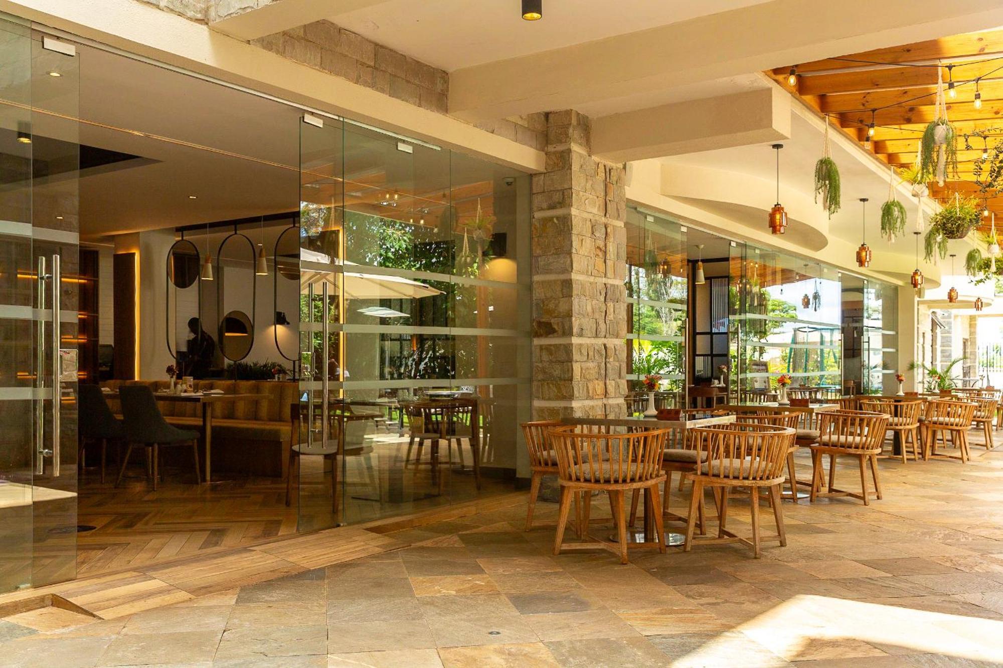 Alba Hotel Meru Zewnętrze zdjęcie