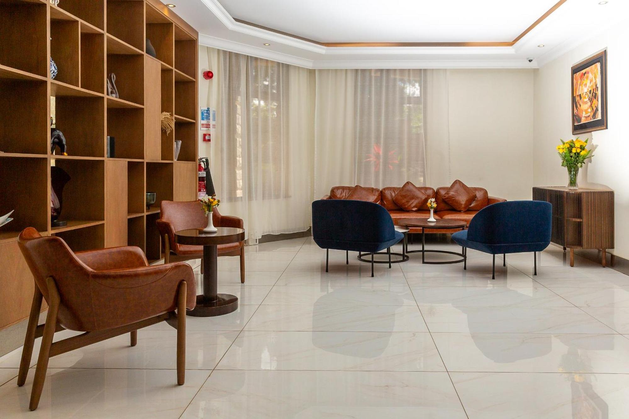 Alba Hotel Meru Zewnętrze zdjęcie
