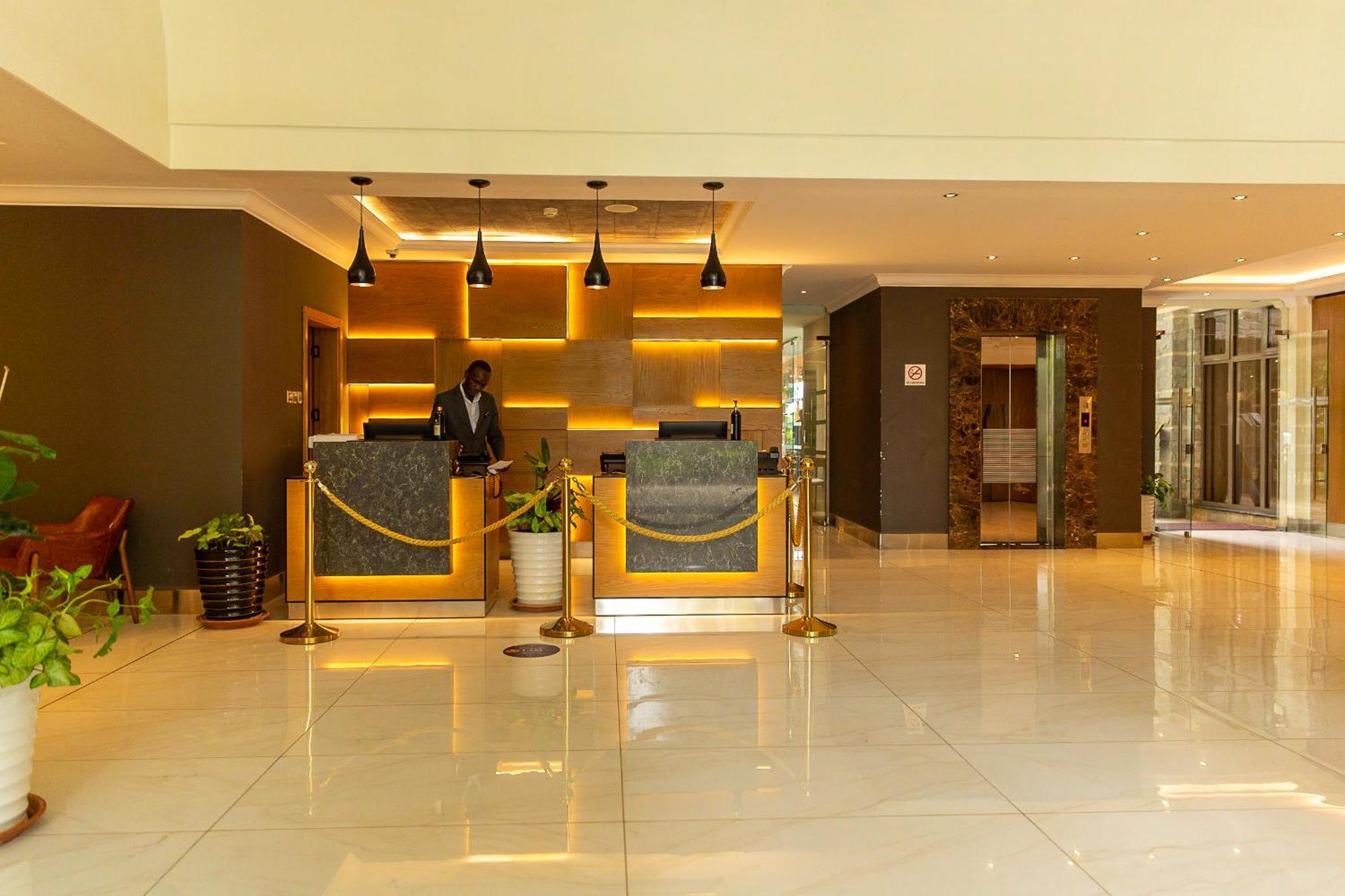 Alba Hotel Meru Zewnętrze zdjęcie